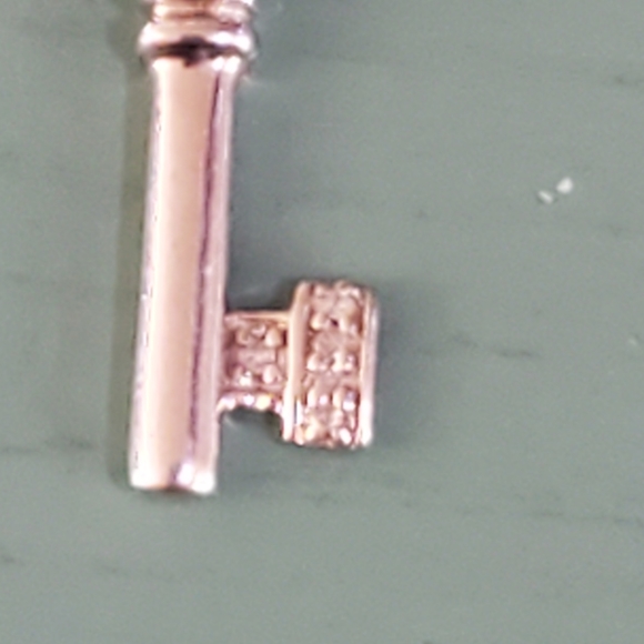 Vintage Sterling Silver Key Pendant - Picture 6 of 7